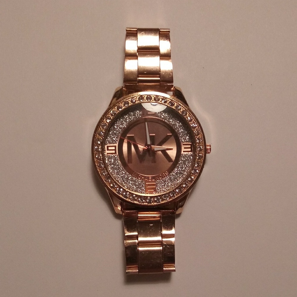 Michael Kors watch *NOT AUTHENTIC*